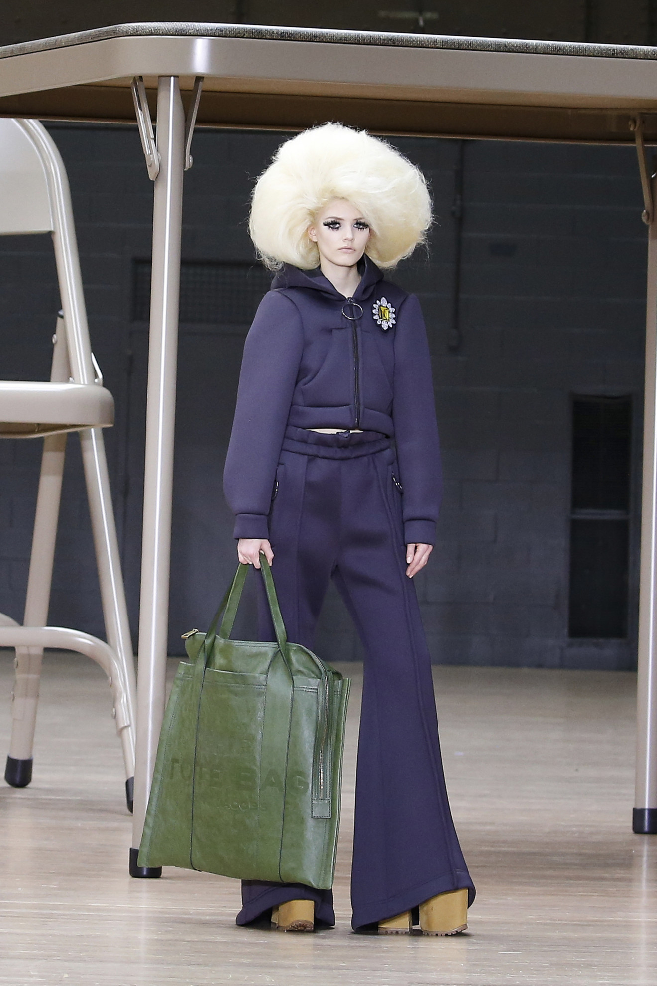 Мир кукол: каким получился показ Marc Jacobs, посвященный сорокалетию бренда?