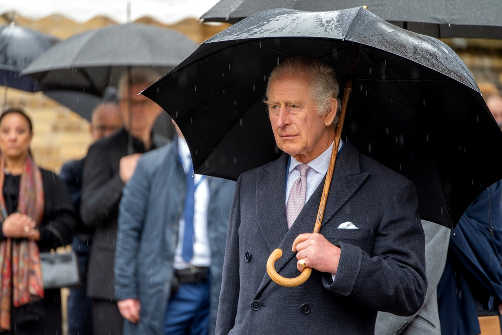 Принц Гарри навестил болеющего отца в Лондоне: как прошла их встреча?