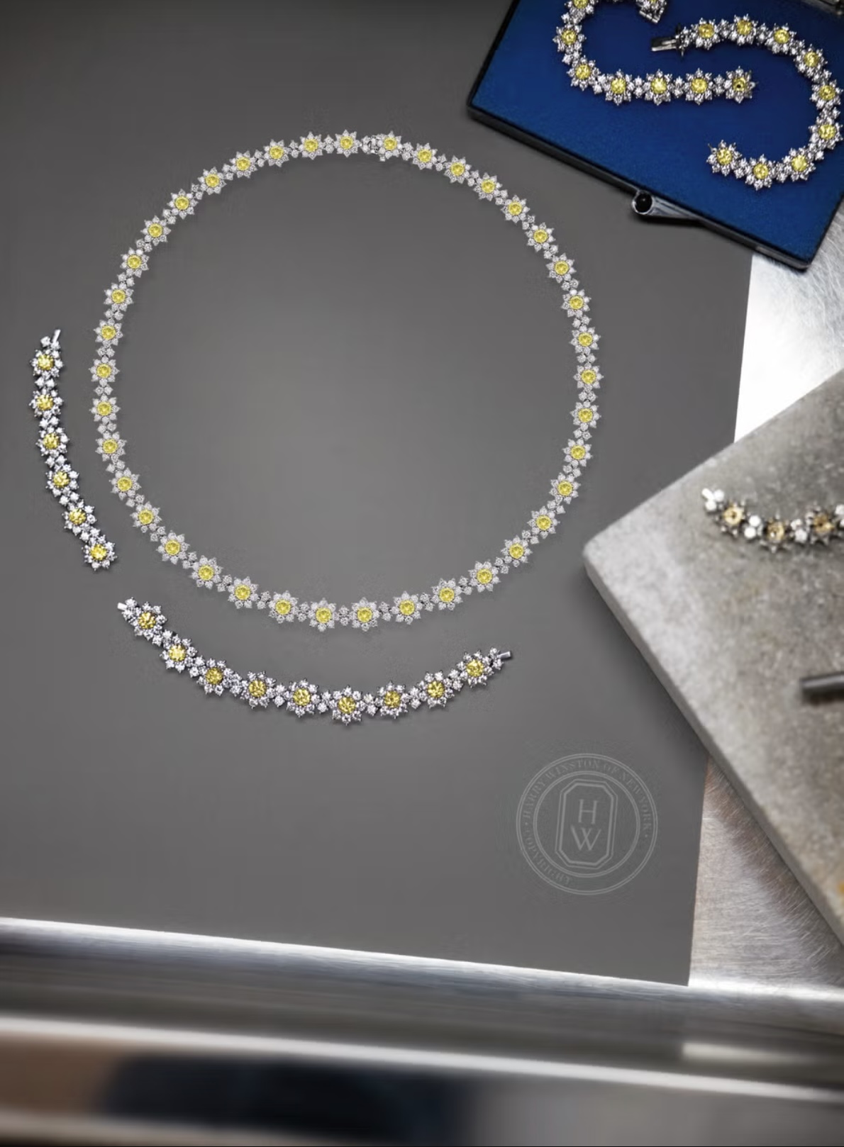 История героя: украшения Sunflower бренда Harry Winston