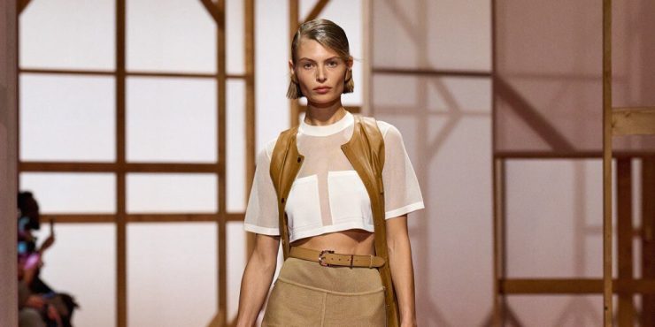 Hermès презентовали весенне-летнюю коллекцию в рамках Недели моды в Париже