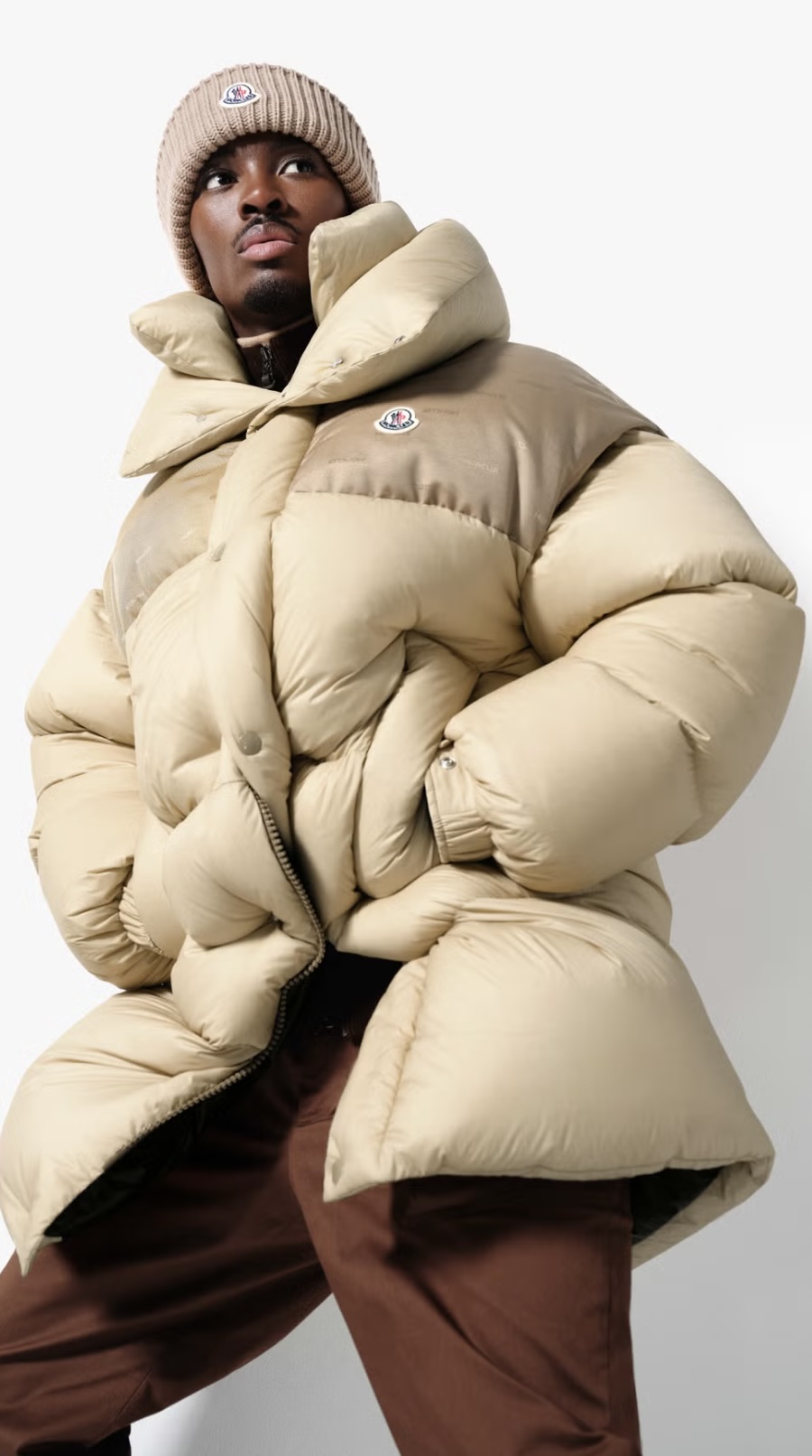 пуховики Moncler